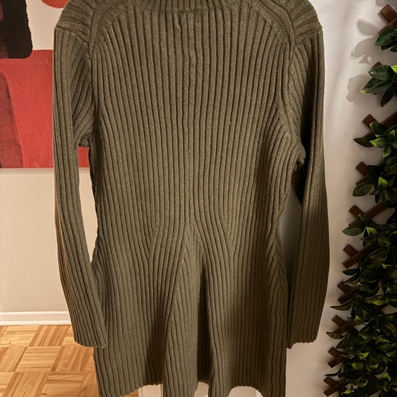 H&M Olive Green Ribbed Women's Dress size XL - Picture 3 of 4